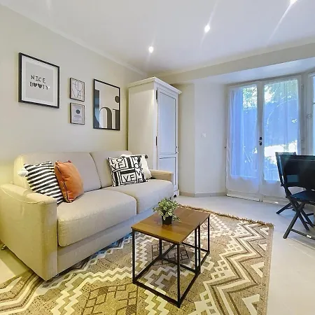 Cosy Avec Jardin Privatif - Carabacel, * Ницца